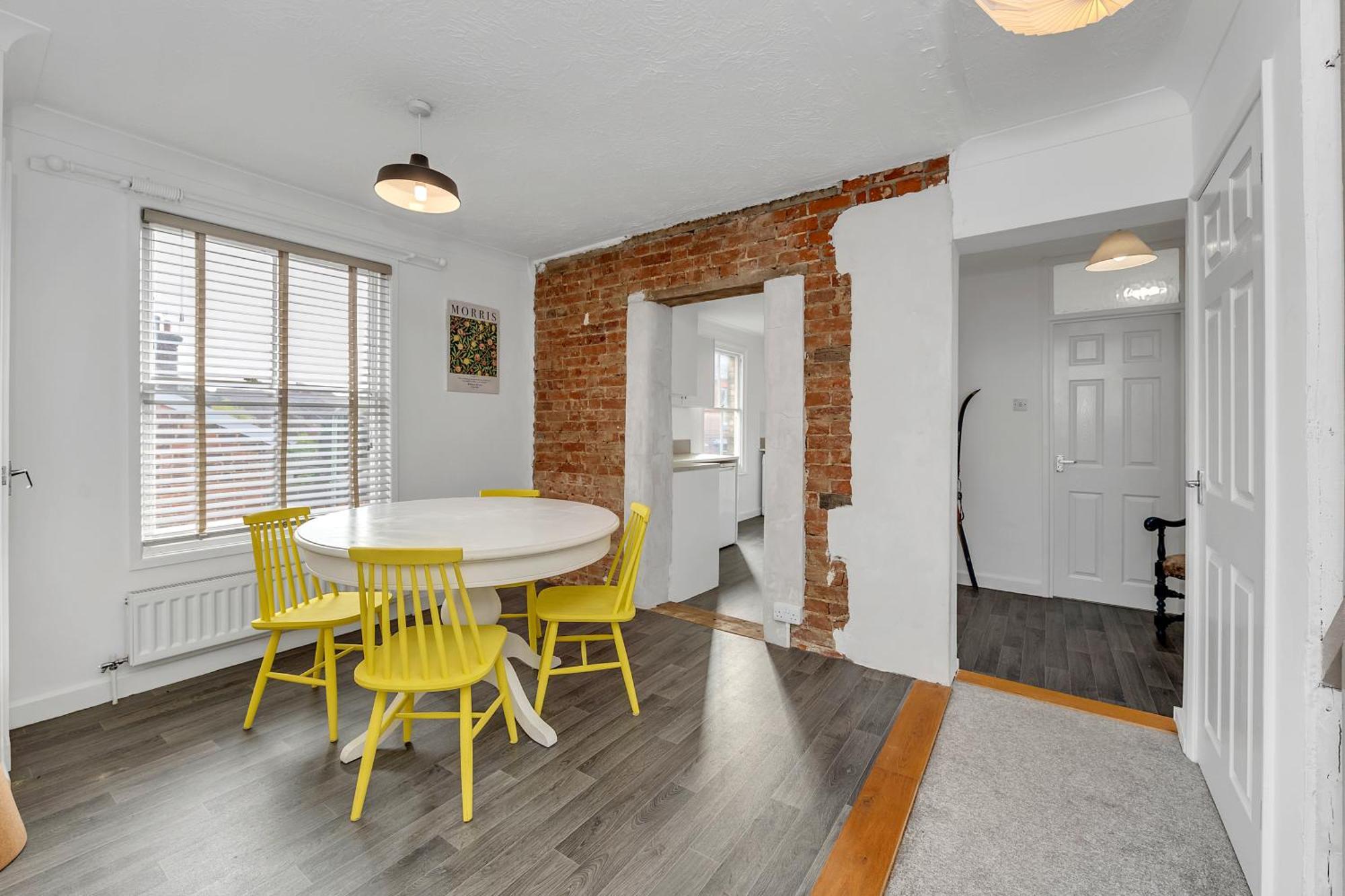 45B Kings Road - Delightful 2 Bed Apartment With Free Parking! Bury St. Edmunds Exterior photo